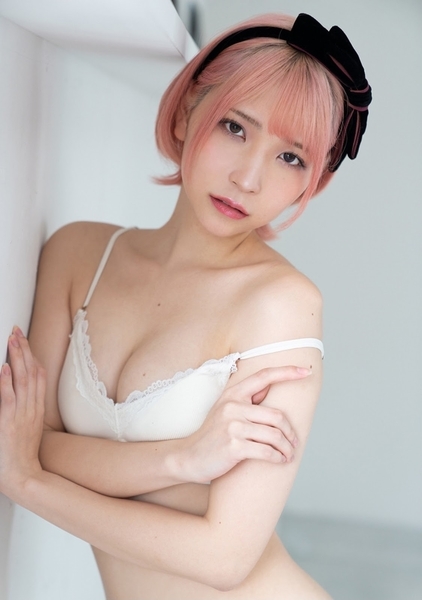 あまつまりな水着画像