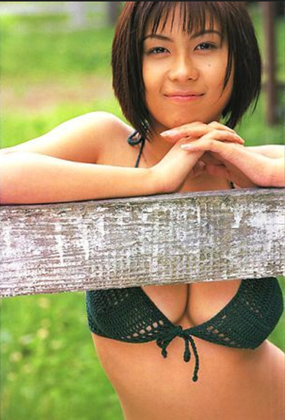黒田美礼水着画像