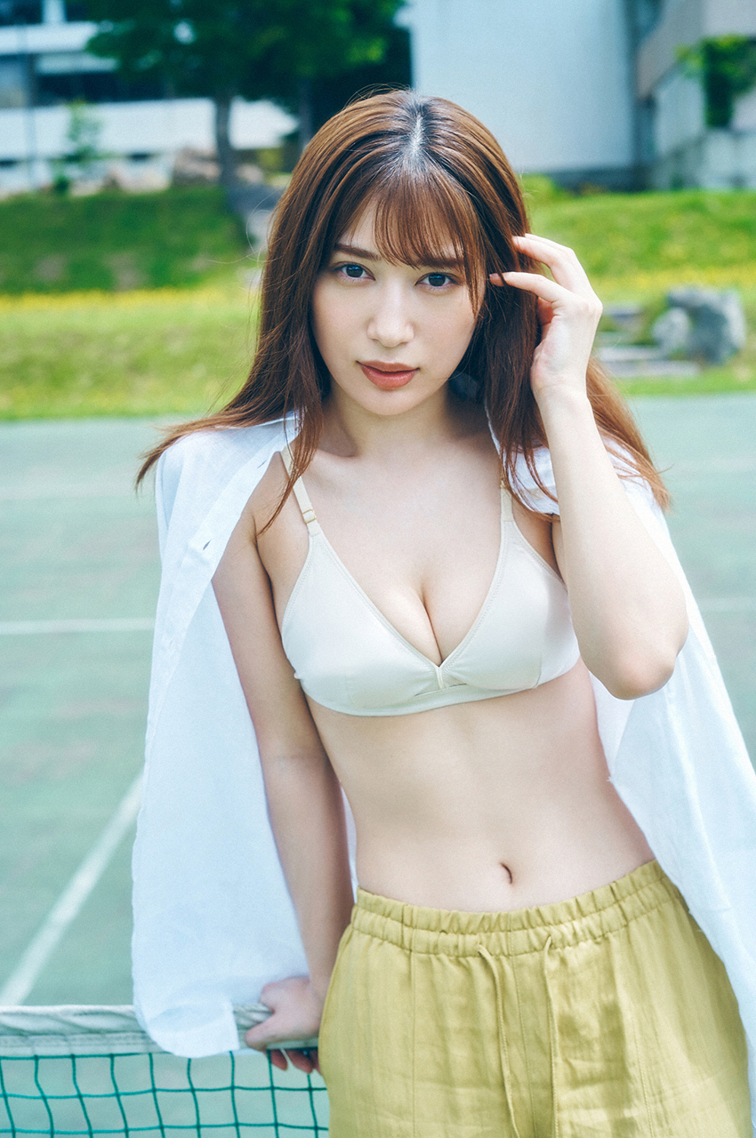 雪平莉左水着画像
