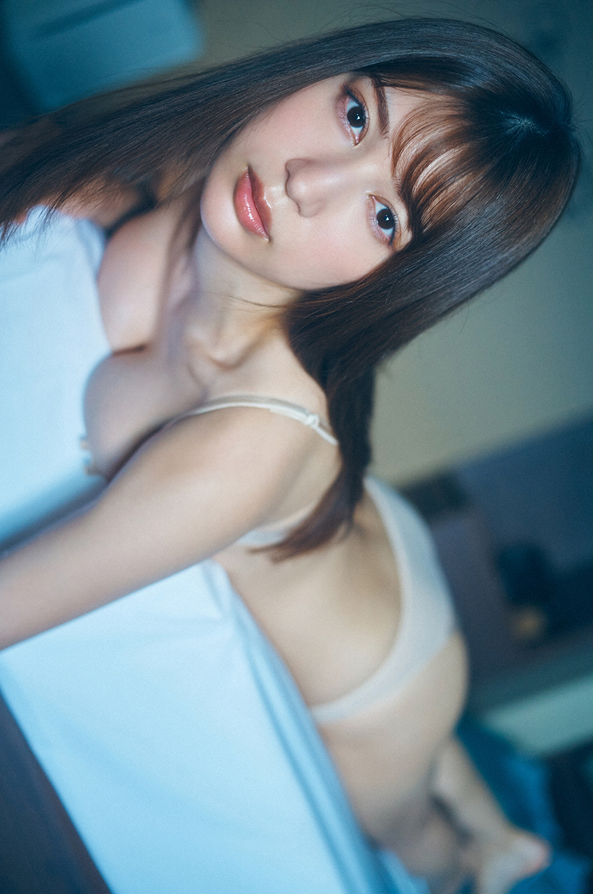 雪平莉左水着画像