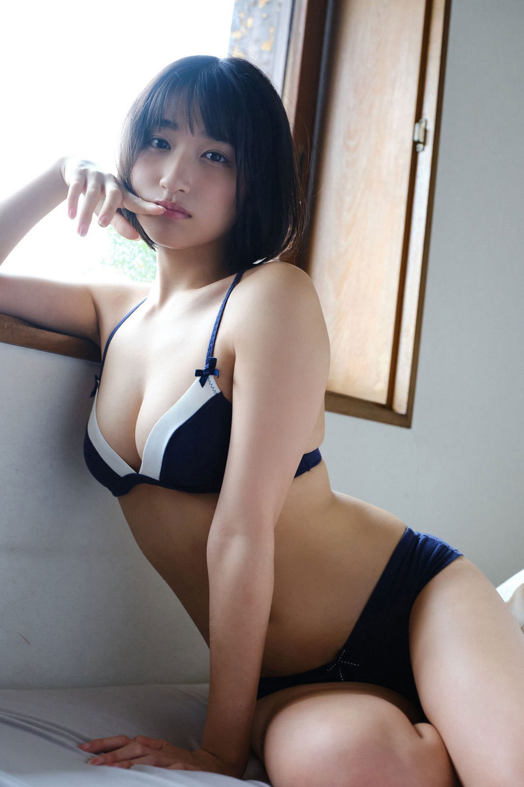 水野瞳水着画像