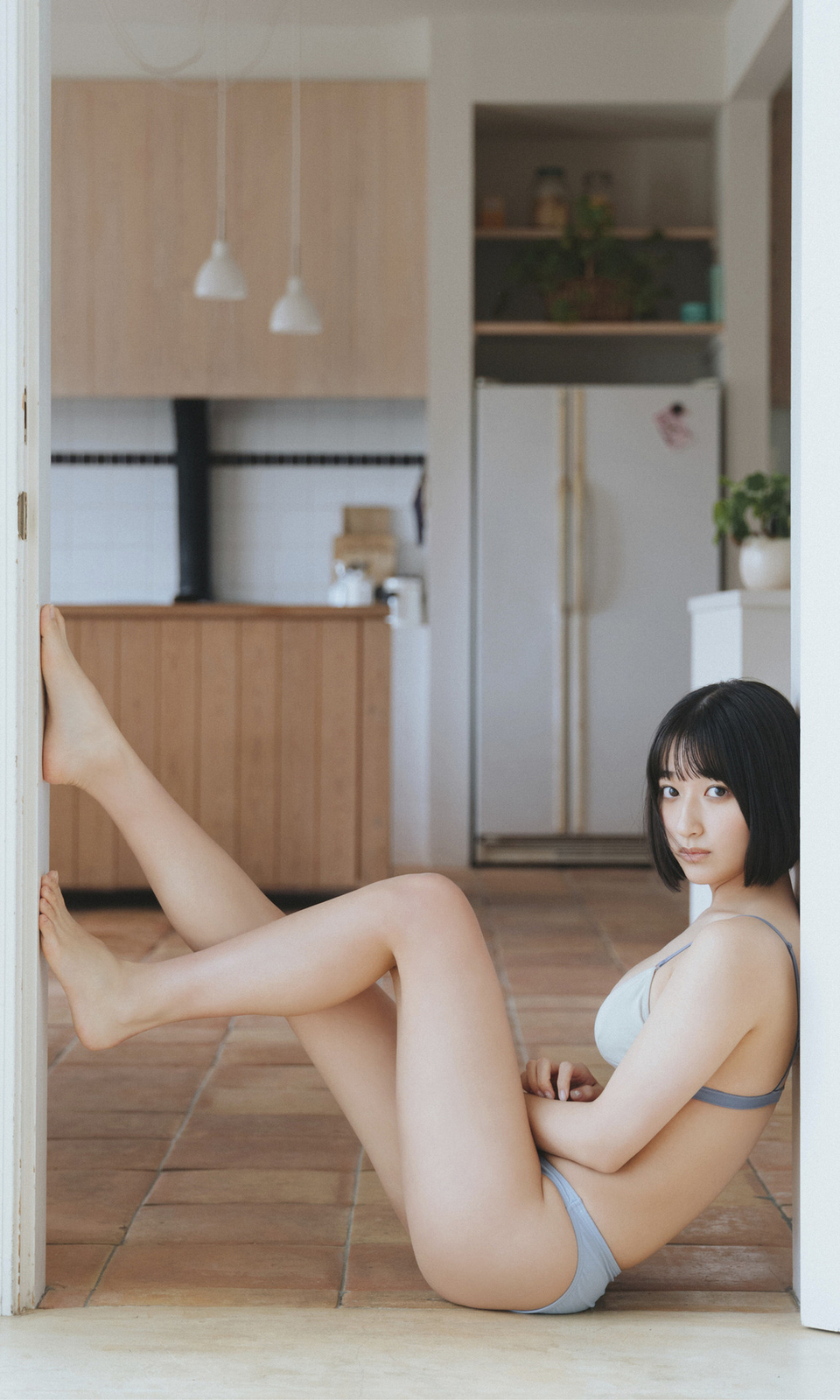 水野瞳水着画像