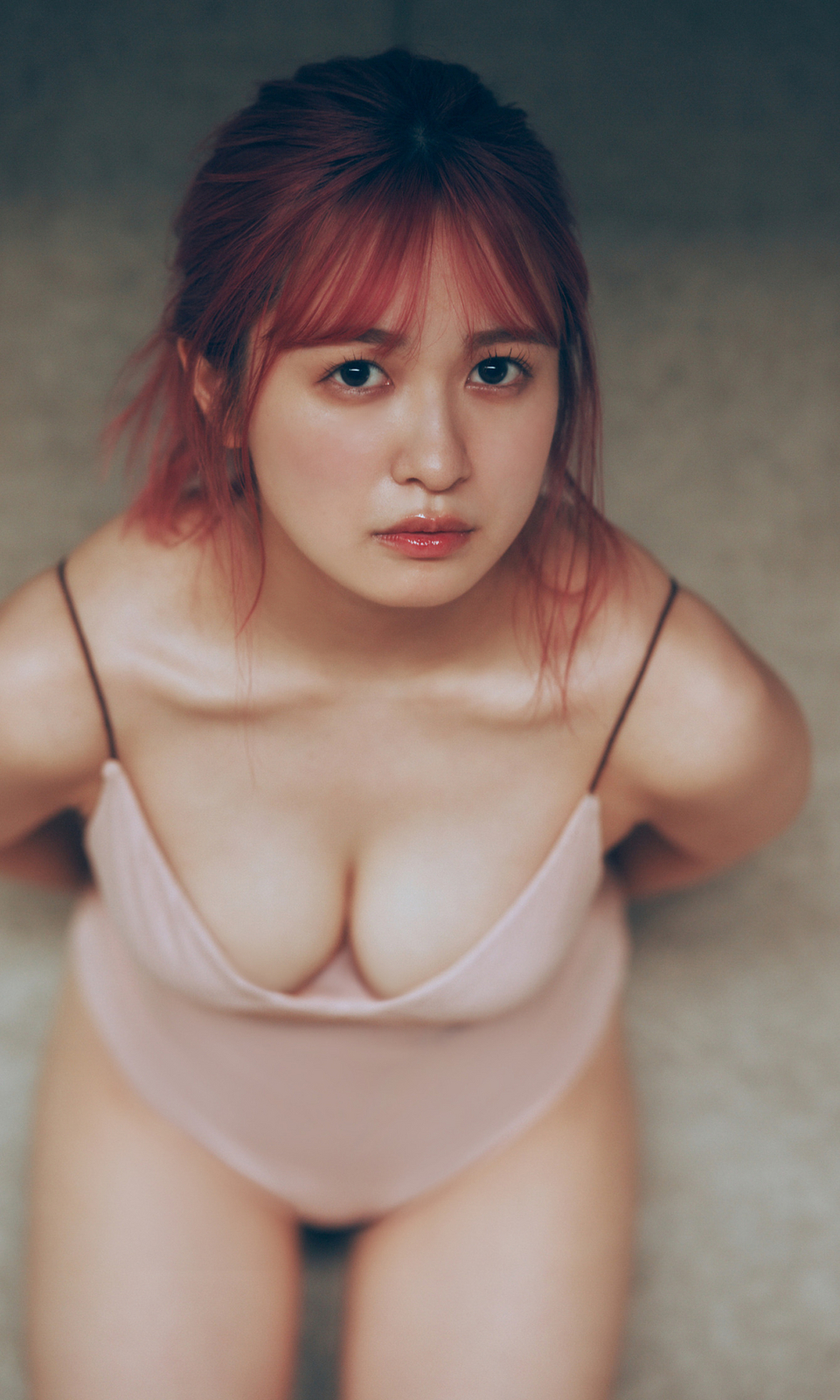 早川渚紗水着画像