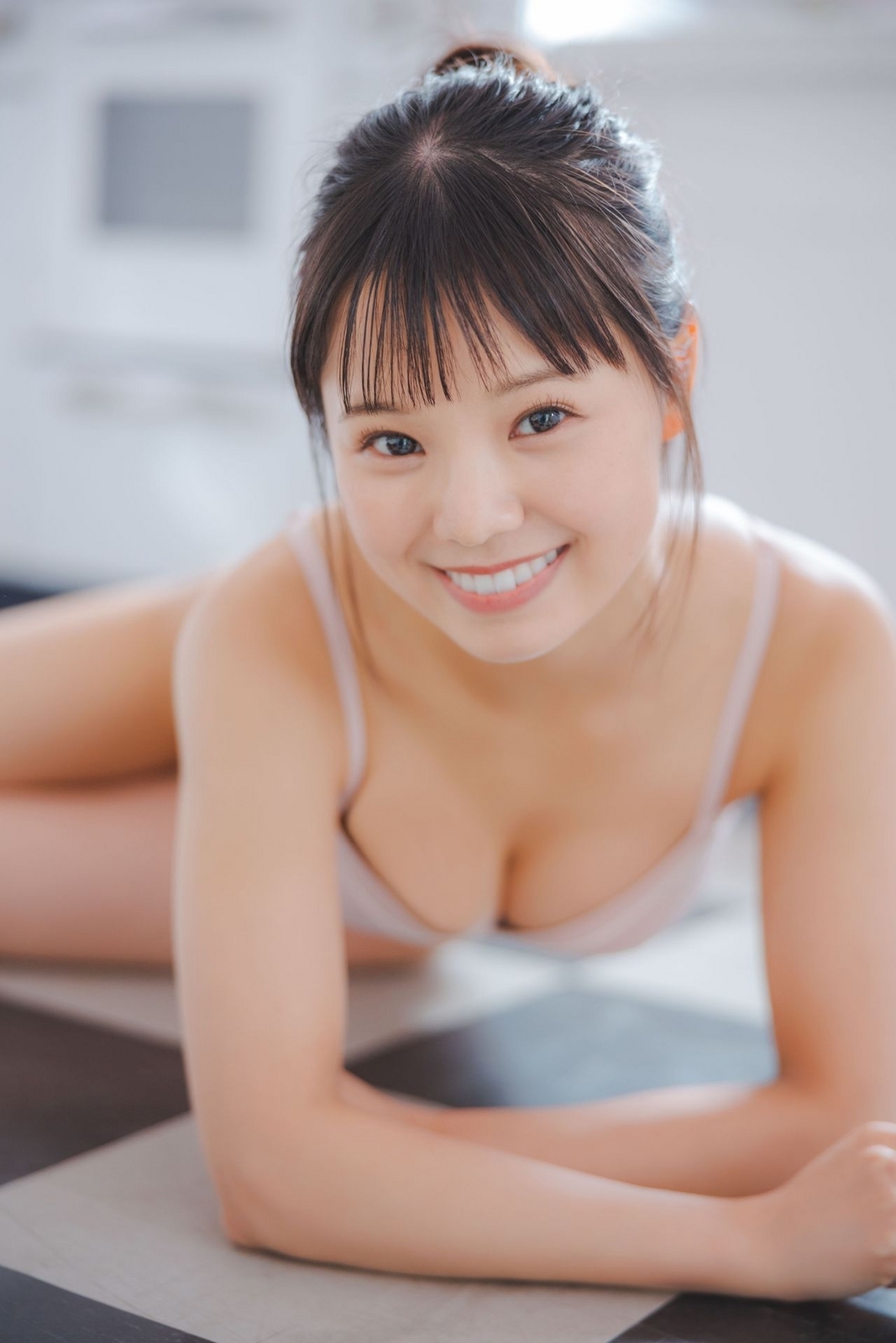 遥りさ水着画像