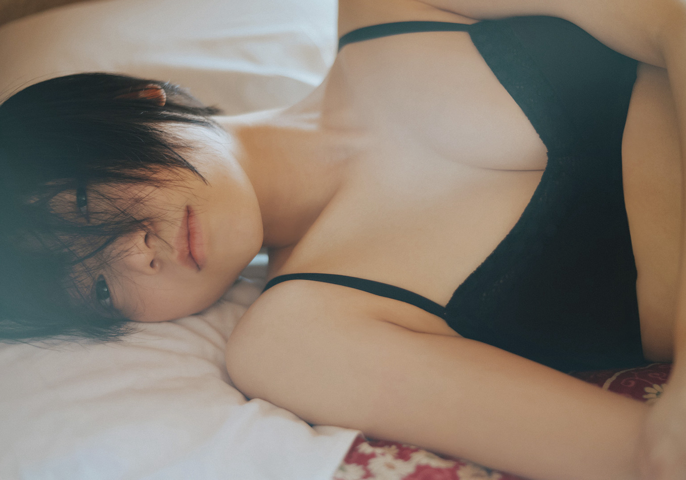 船井美玖水着画像