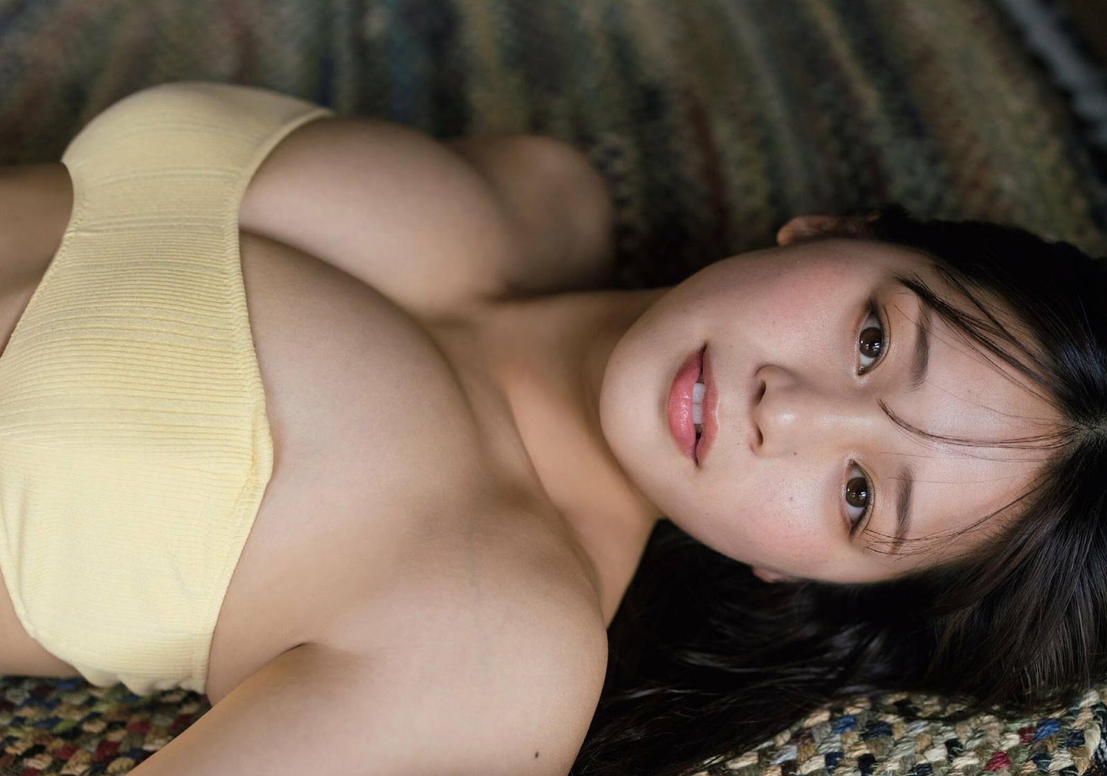 山岡雅弥水着画像