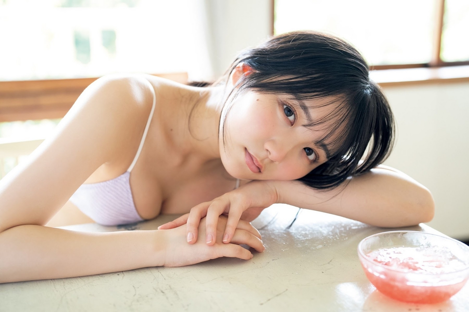 田口愛佳水着画像