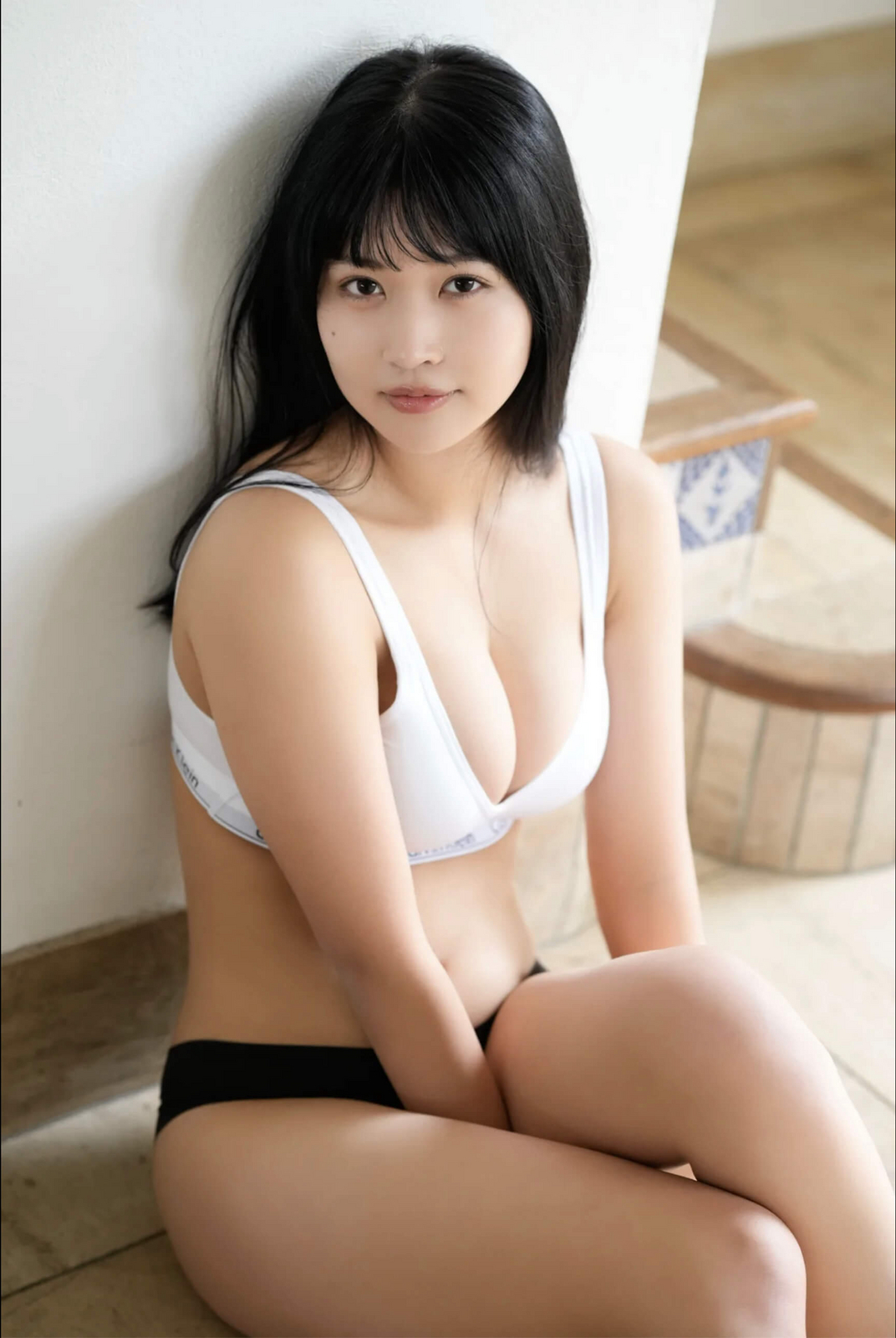 南みゆか水着画像