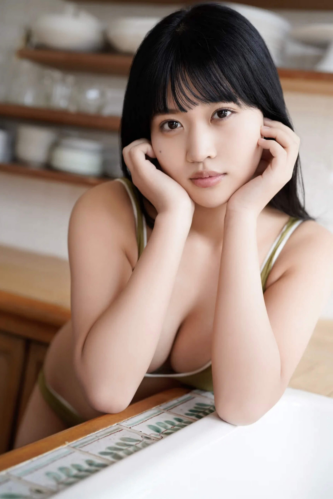 南みゆか水着画像