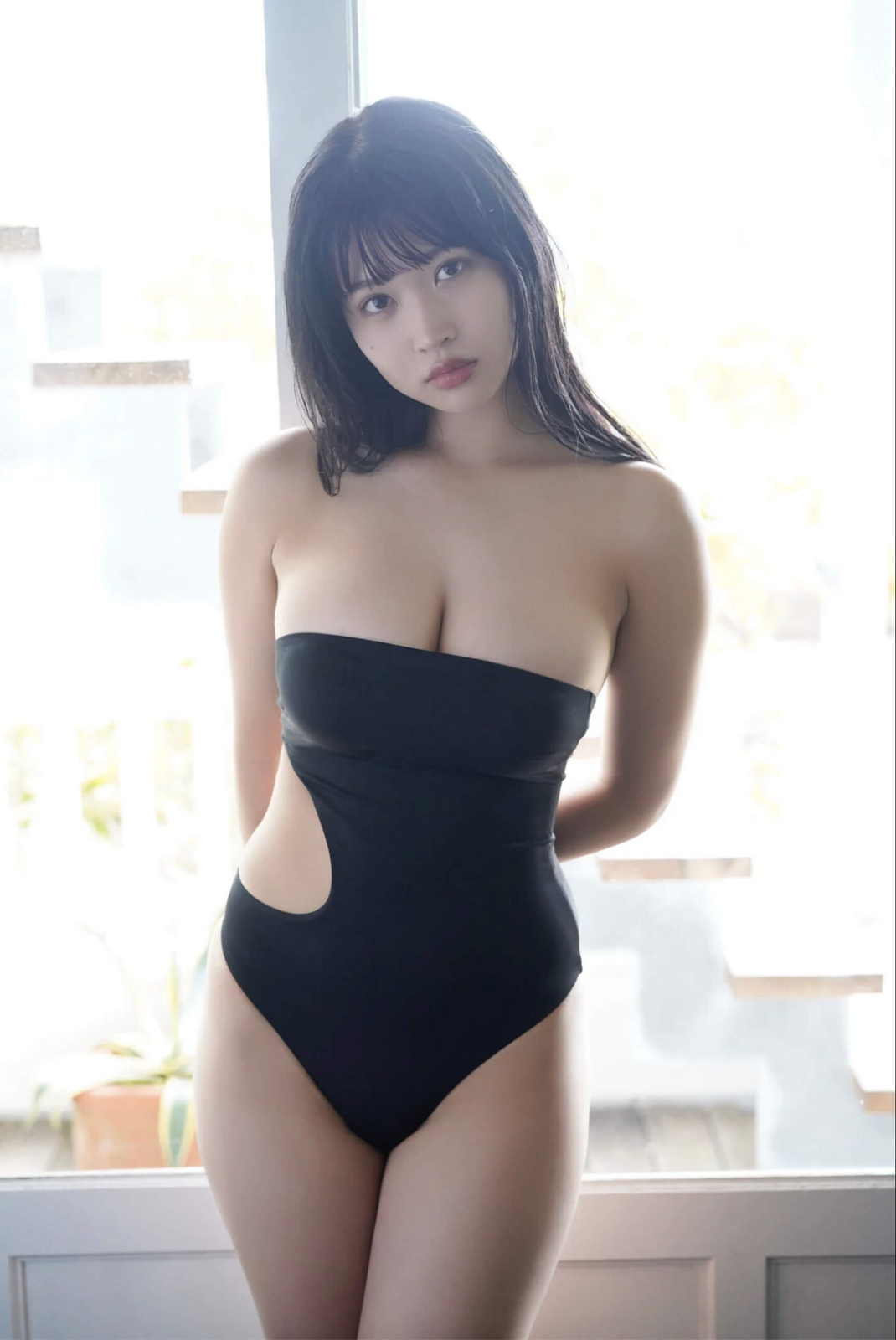 南みゆか水着画像