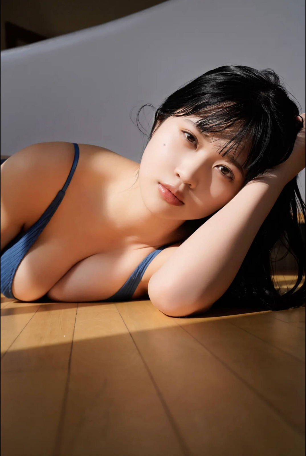 南みゆか水着画像