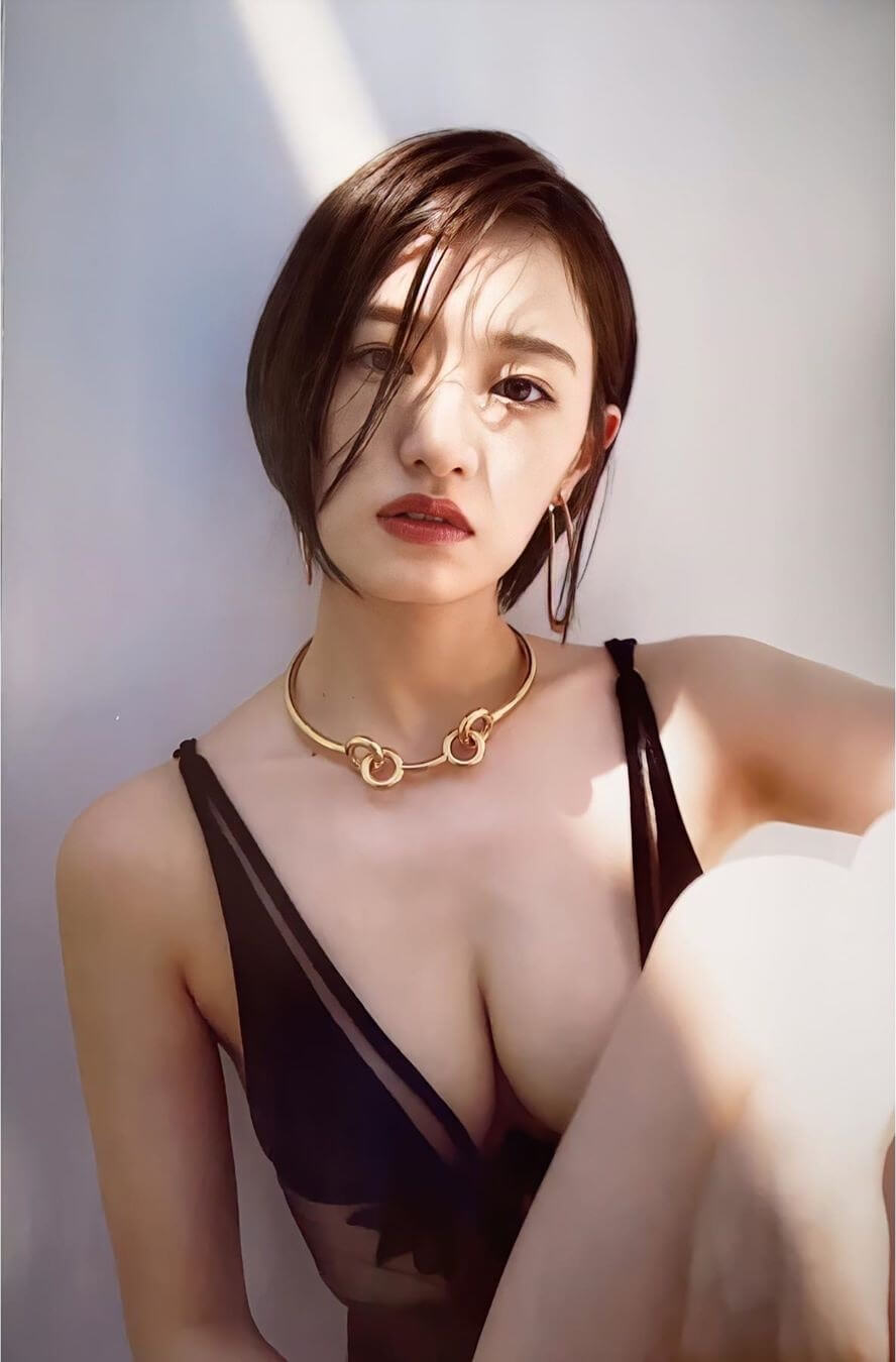 中田花奈水着画像