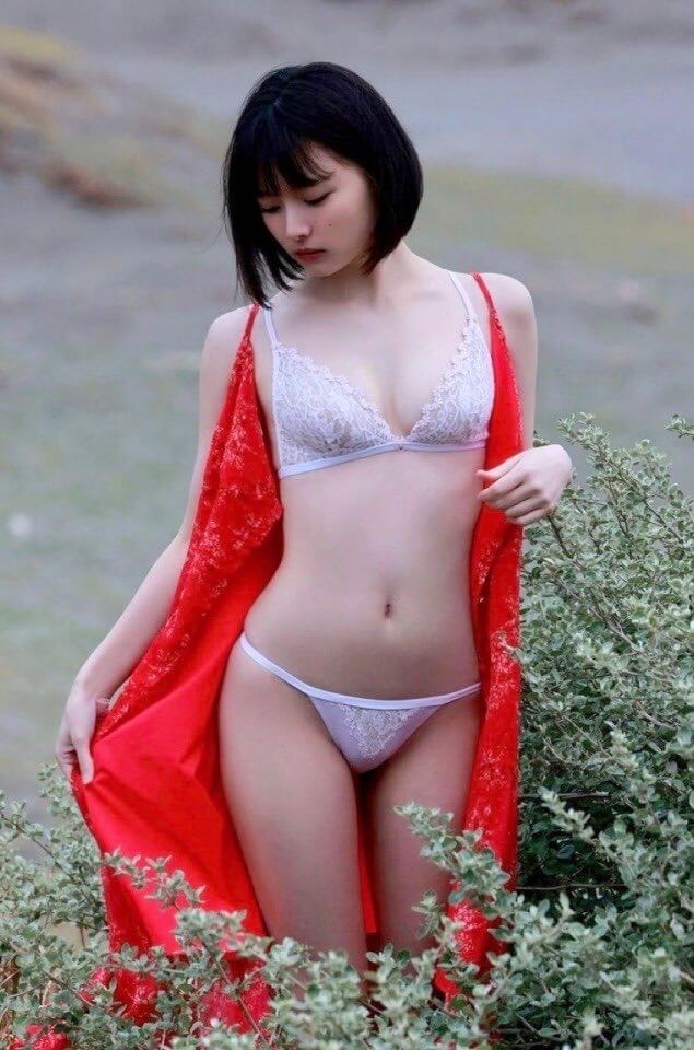 葉月つばさ水着画像