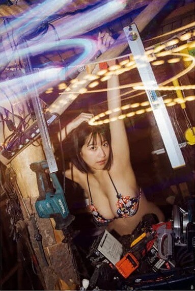 榎原依那水着画像