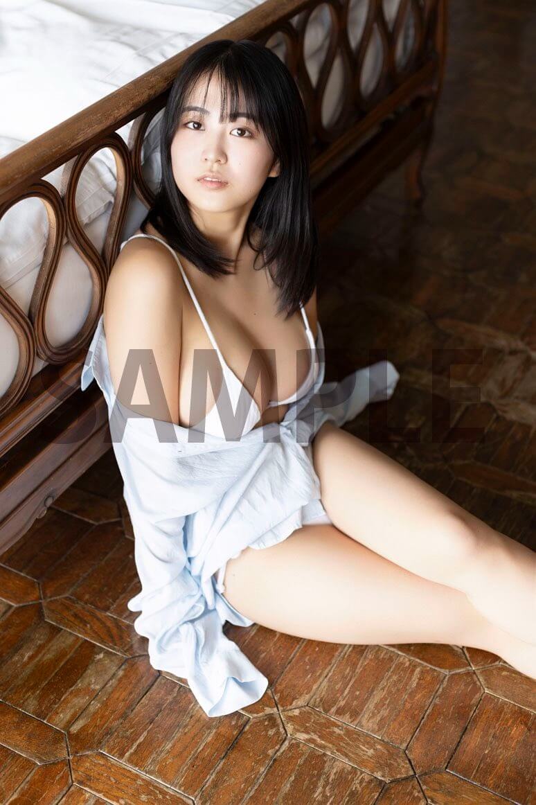 福井梨莉華水着画像