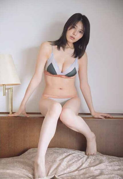相楽伊織水着画像