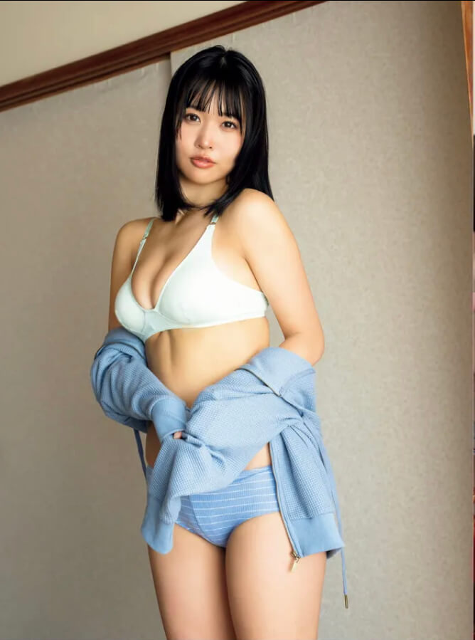 南みゆか水着画像