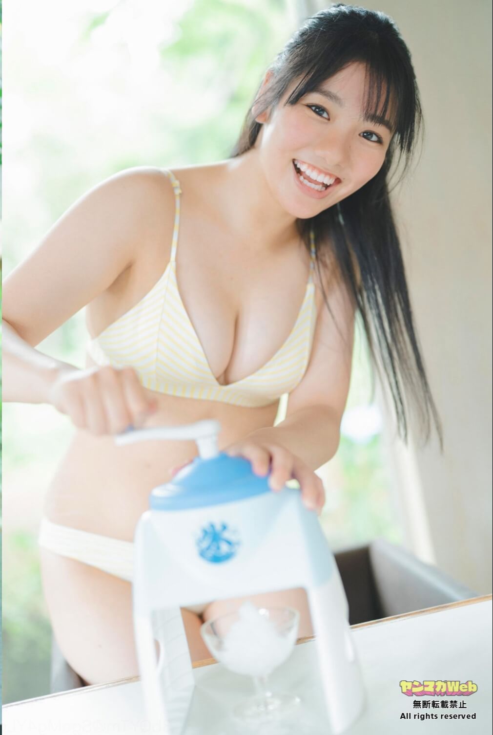 吉井しえる水着画像