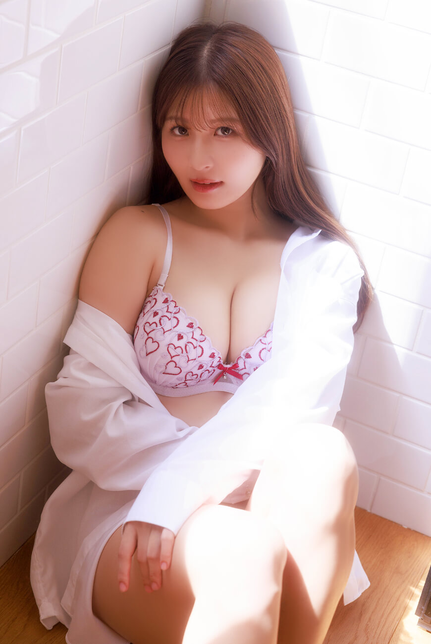 山下凛水着画像