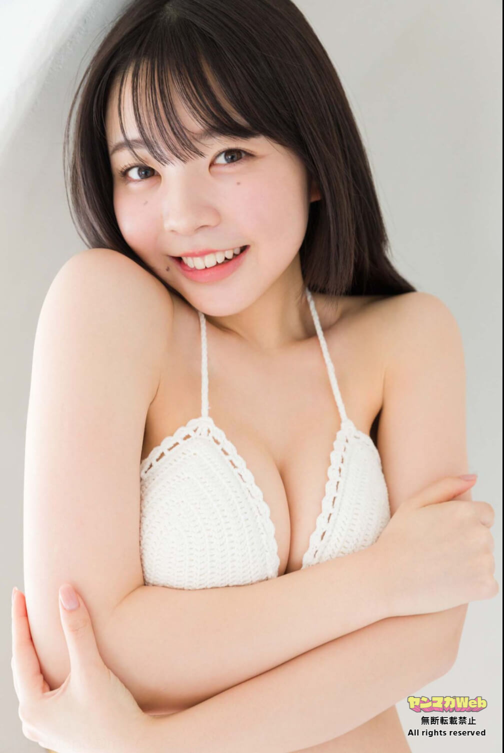 白雪はな水着画像