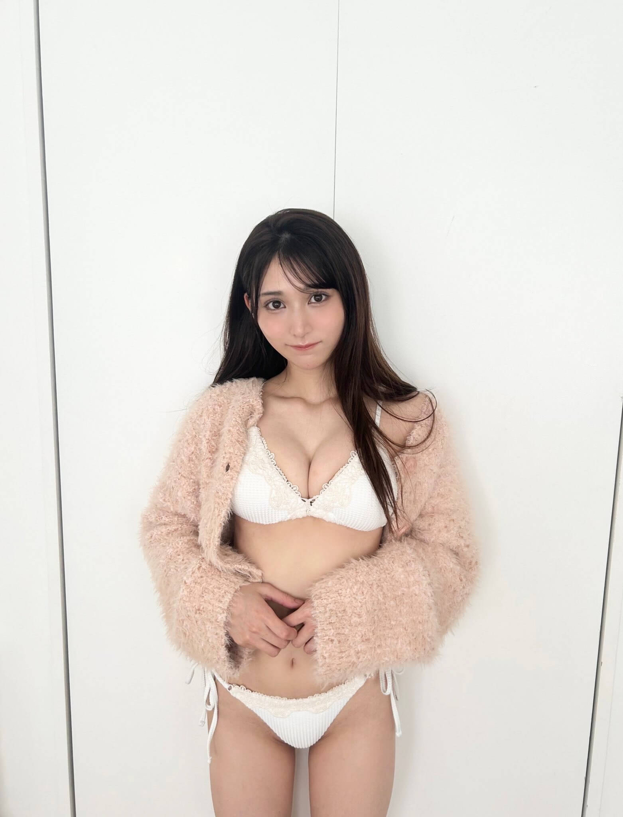 星乃まりな水着画像
