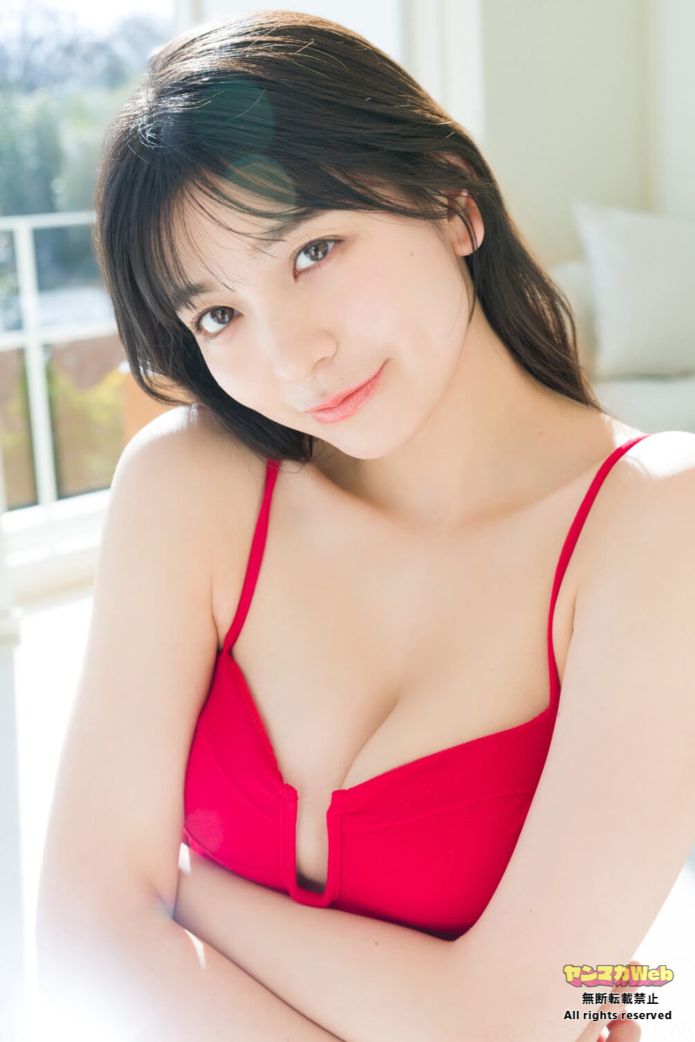 花城奈央水着画像