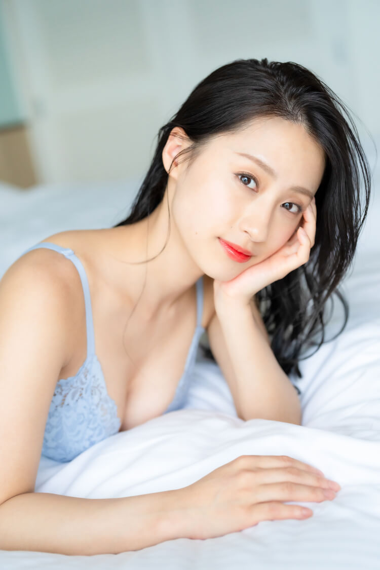 澄田綾乃水着画像