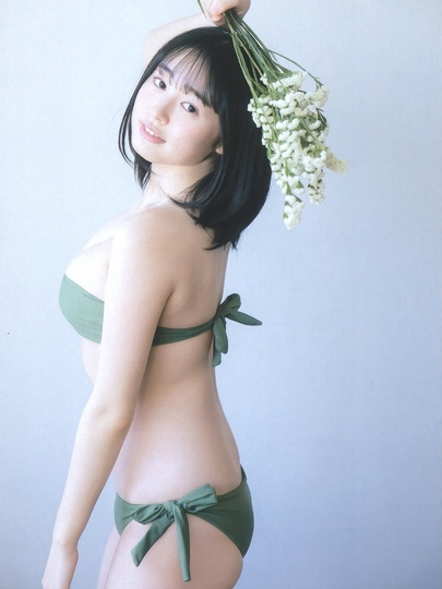 白濱美兎水着画像