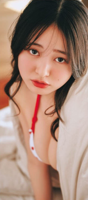 白濱美兎水着画像