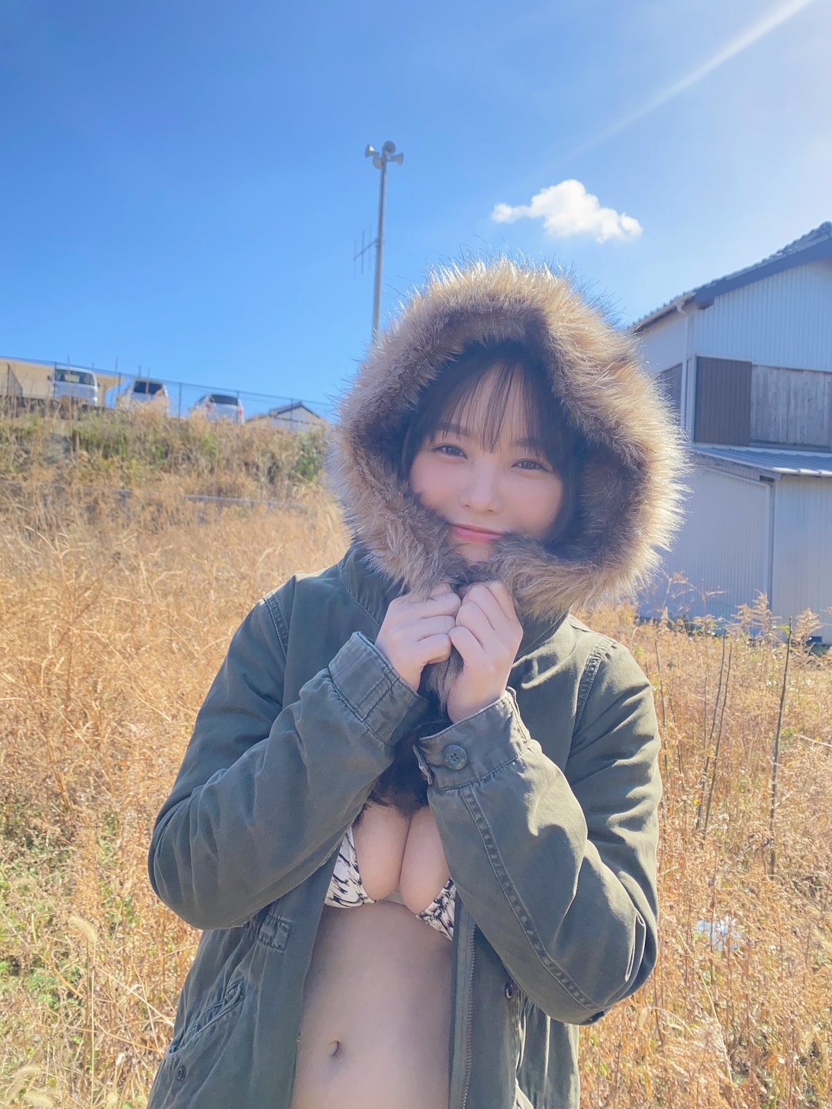 本郷柚巴水着画像