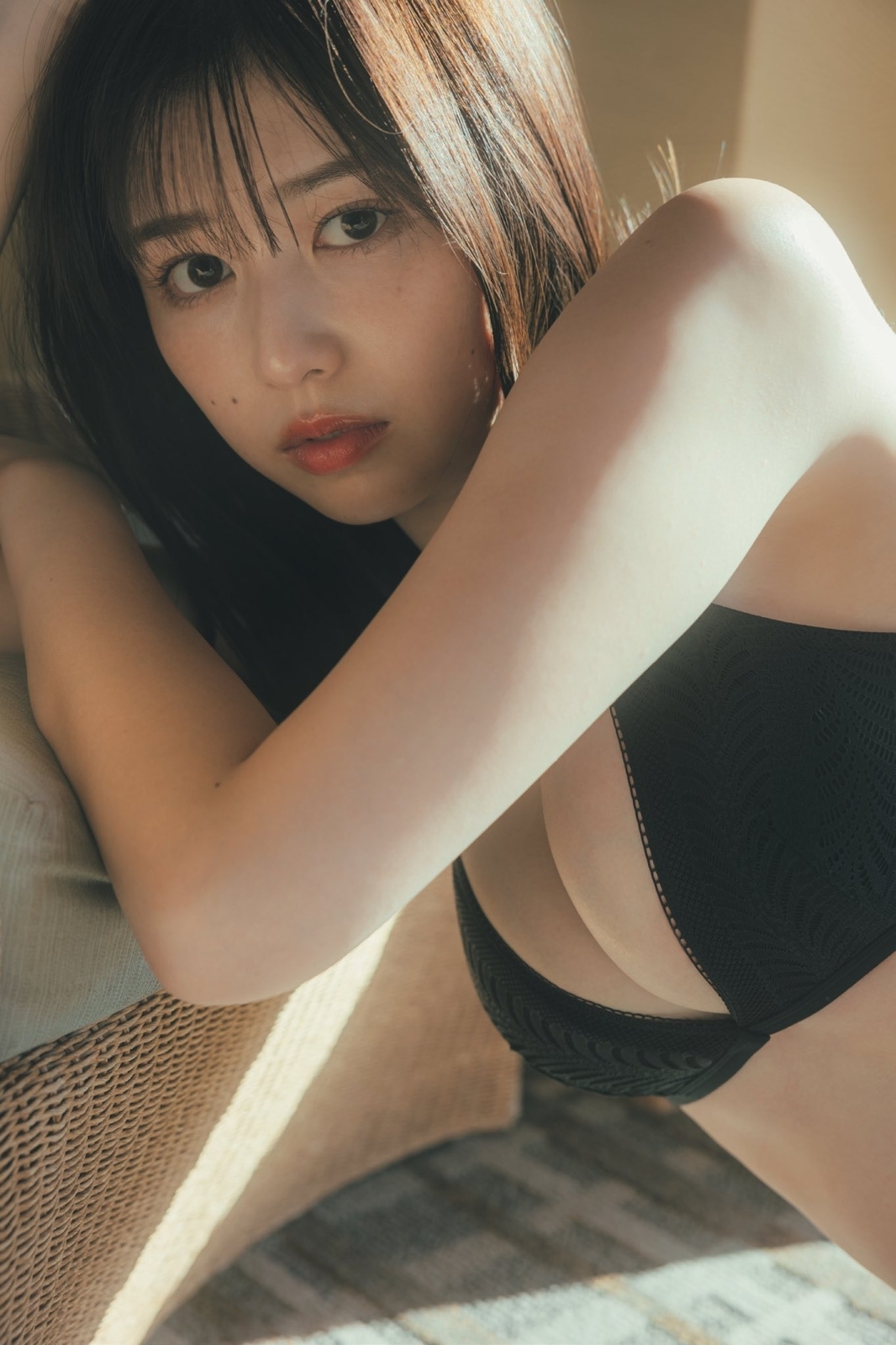 冴木柚葉水着画像