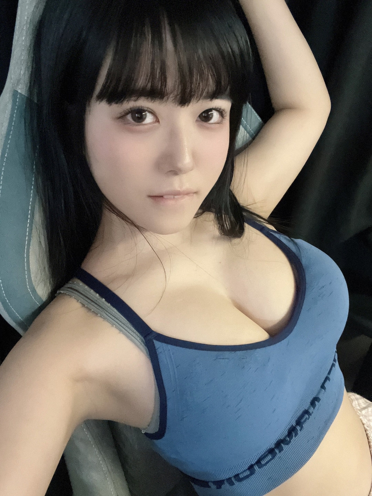 東雲うみ水着画像