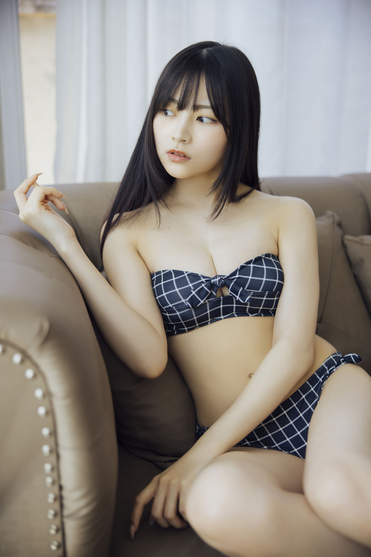 宇咲水着画像