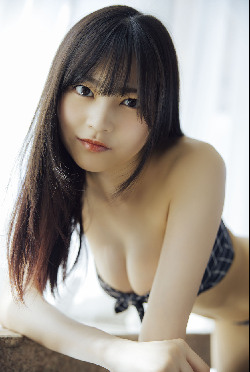 宇咲水着画像