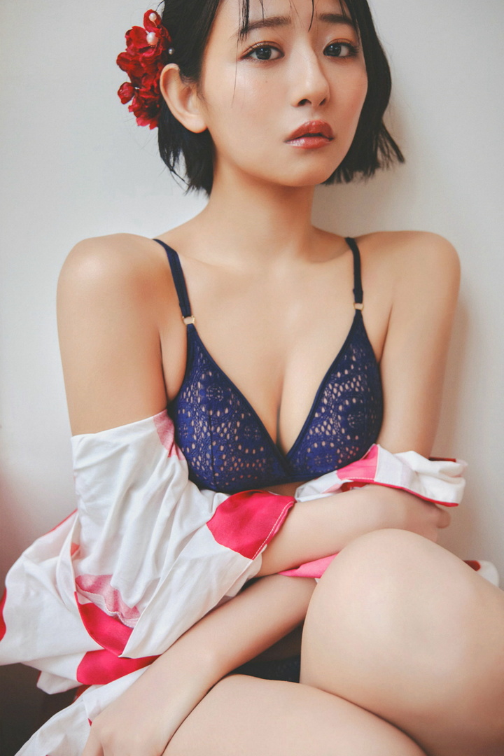 高倉菫（すみぽん）水着画像