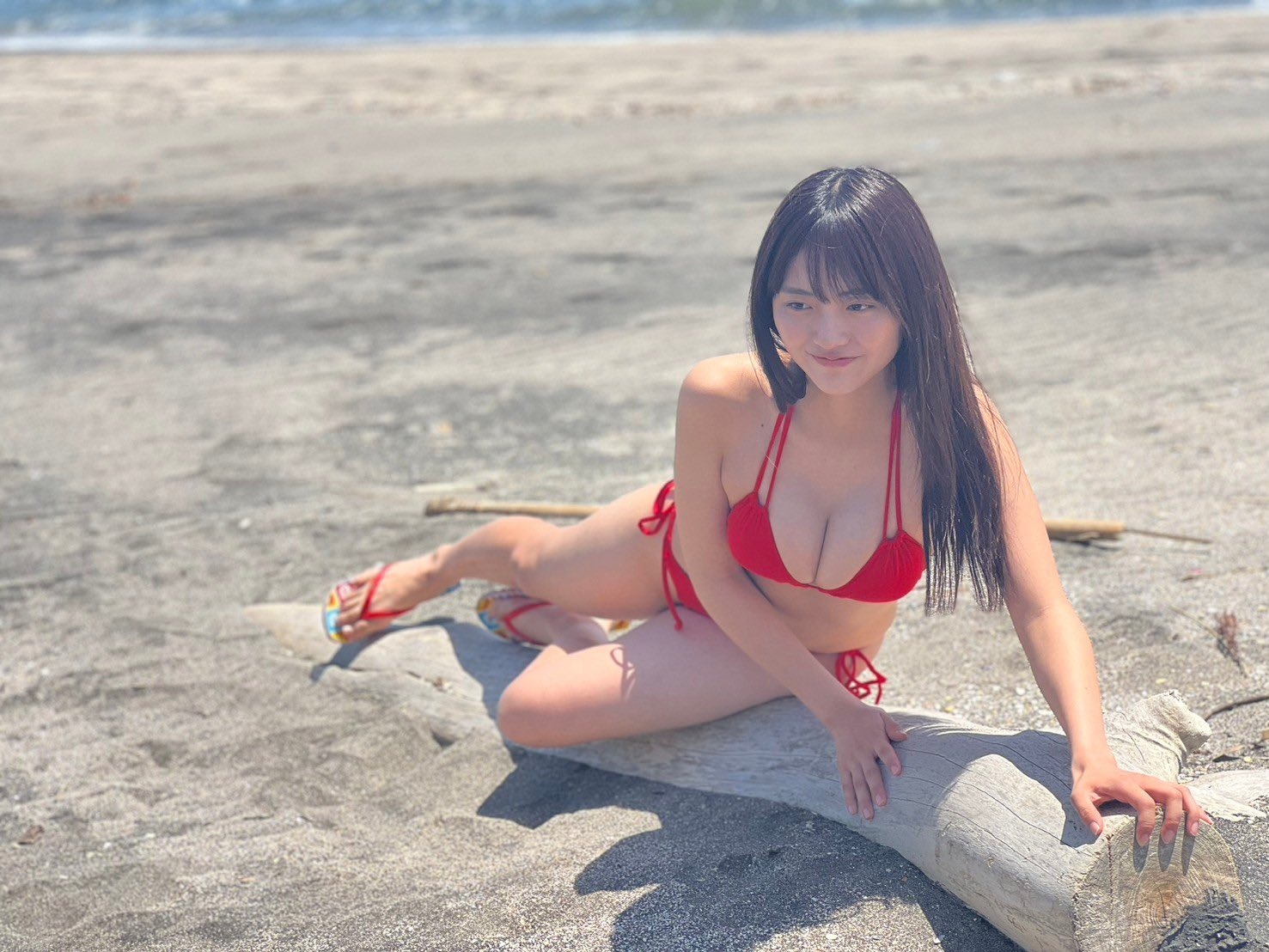 豊田ルナ水着画像