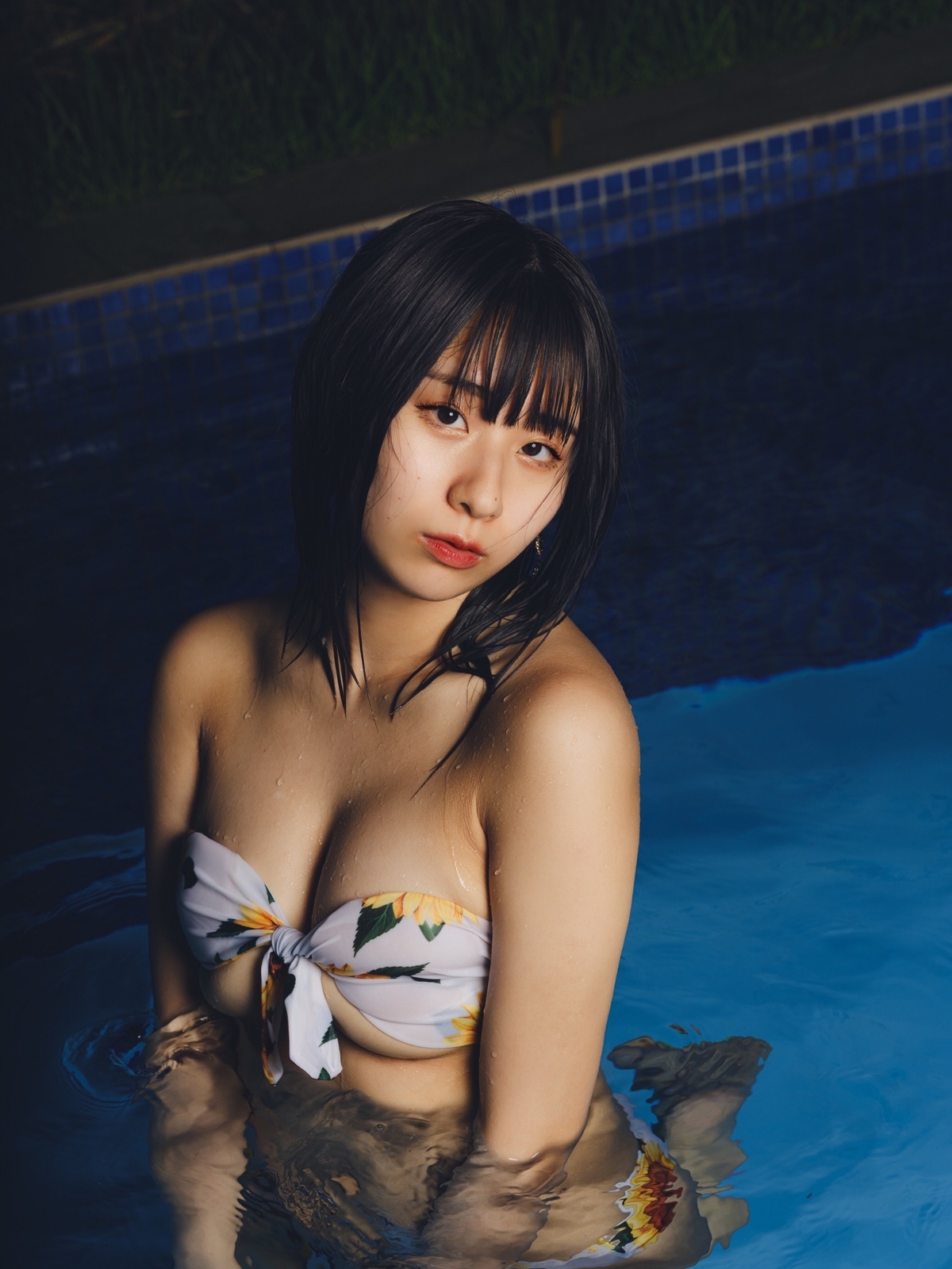 やしろじゅり。水着画像