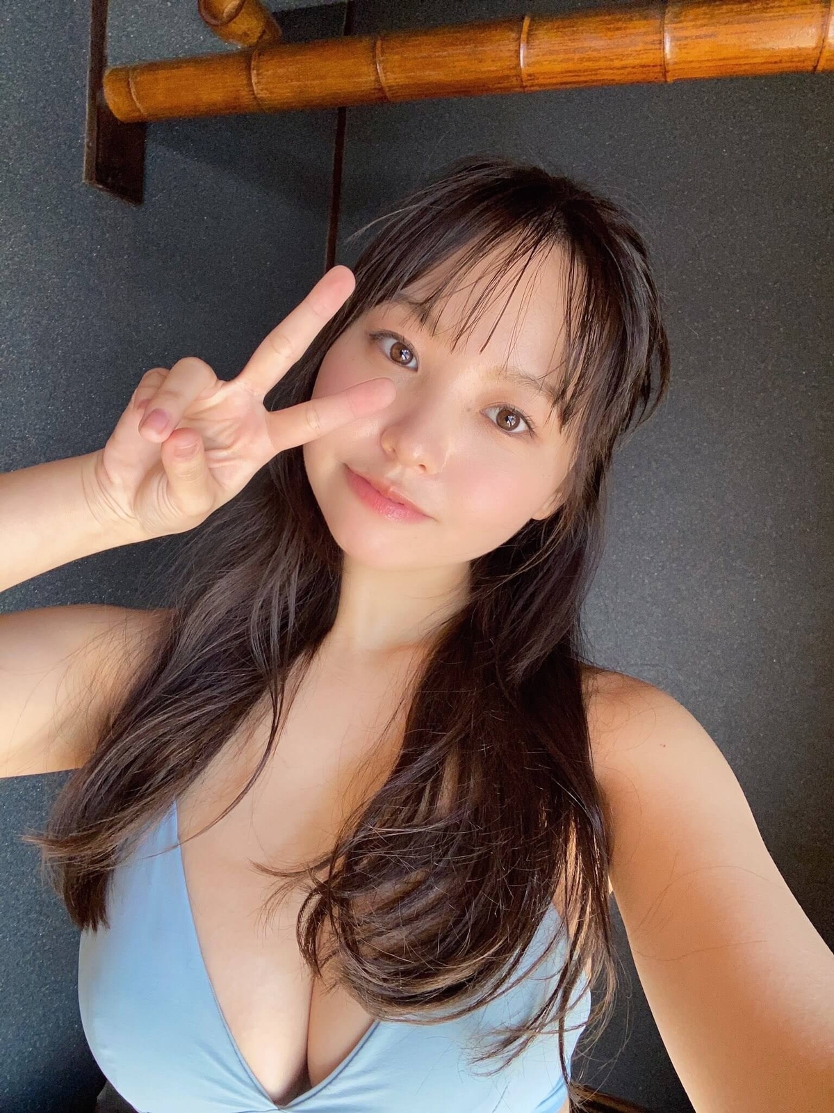 本郷柚巴水着画像