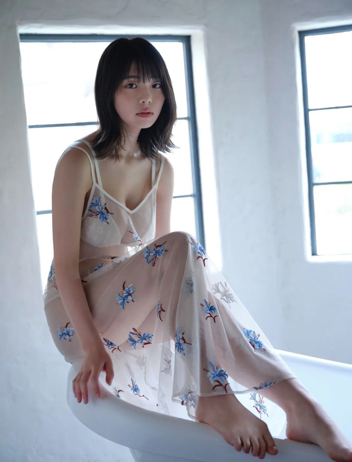 菊地姫奈水着画像
