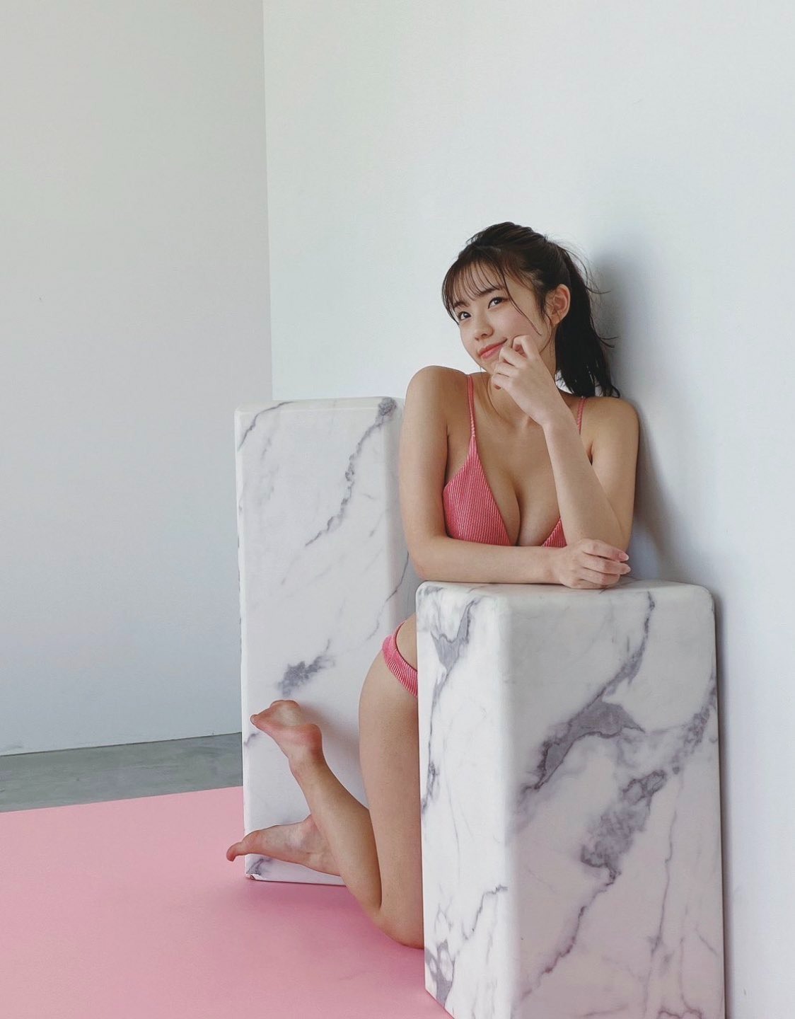 菊地姫奈水着画像