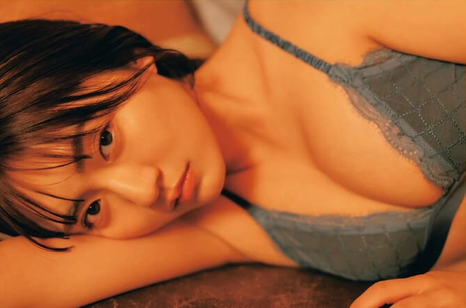 豊田ルナ水着画像