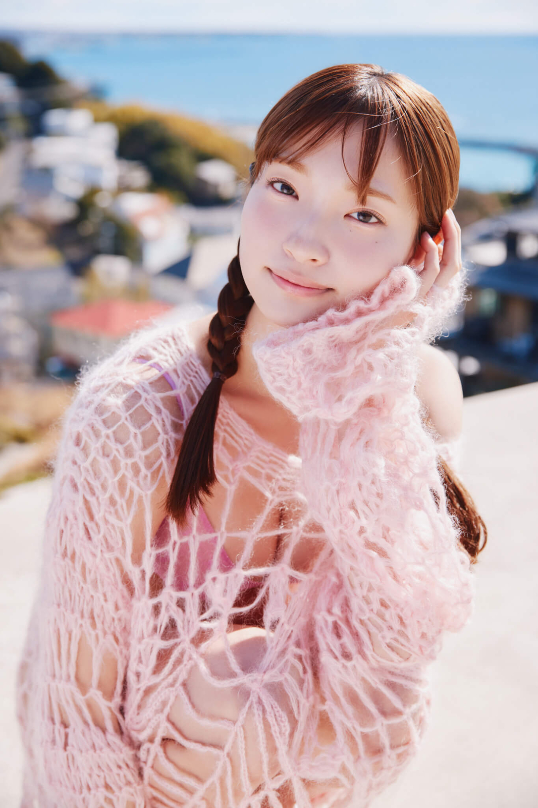 里仲菜月水着画像