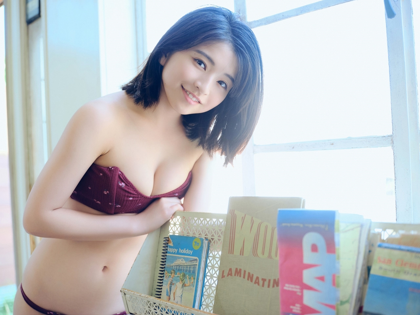 佐々木ほのか水着画像