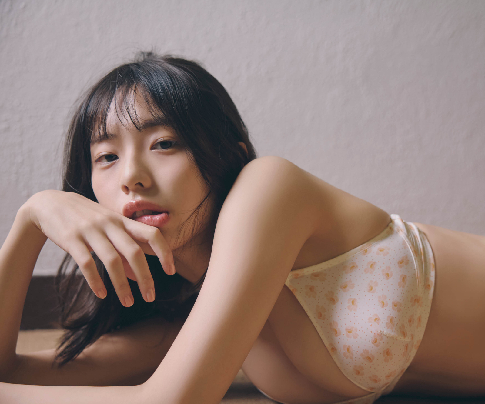 菊地姫奈水着画像