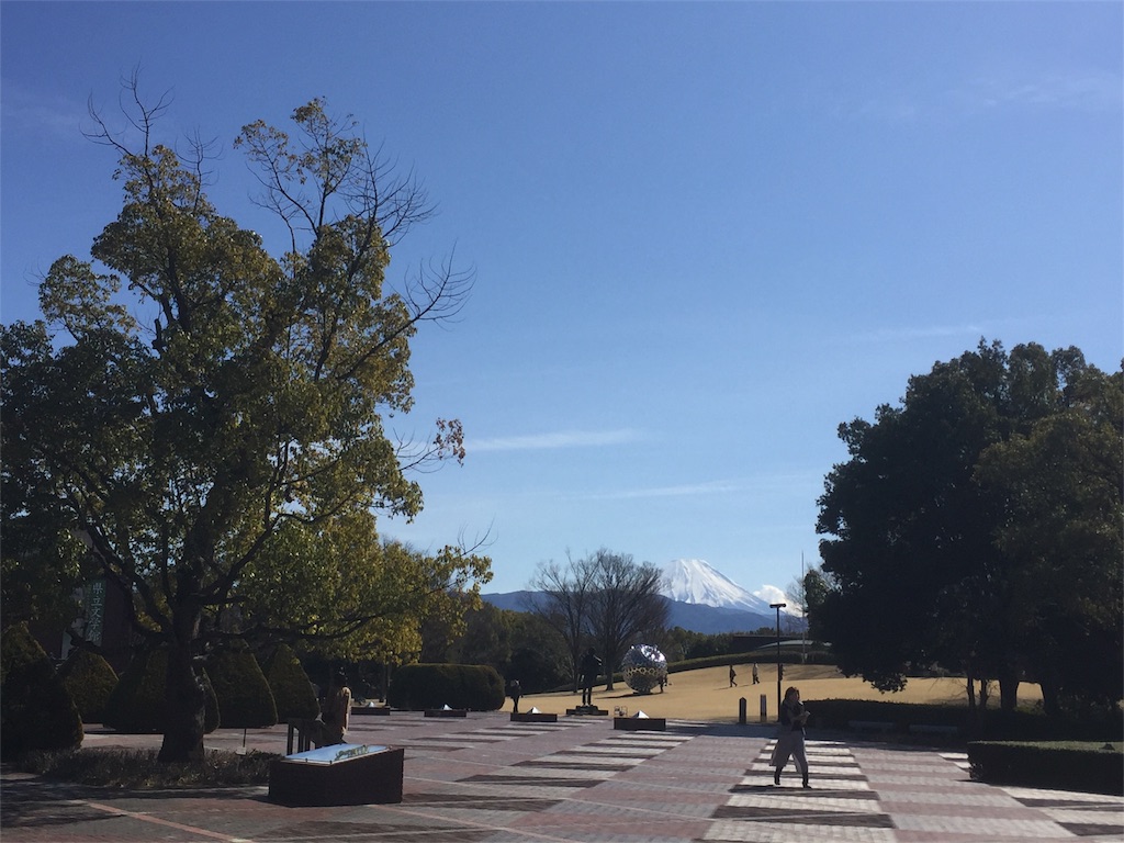 f:id:iwamuraakiko:20170220185755j:image f:id:iwamuraakiko:20170220185755j:image