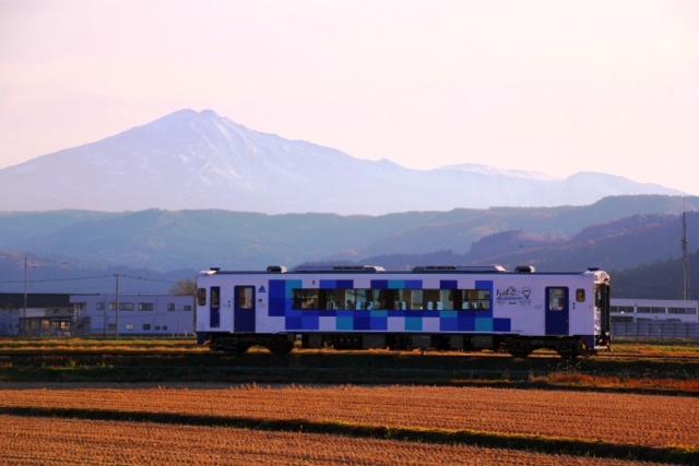 鳥海山ろく線