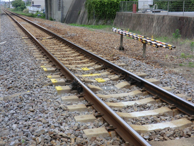 120624 (13) 16:48 碧海古井 みなみの レール