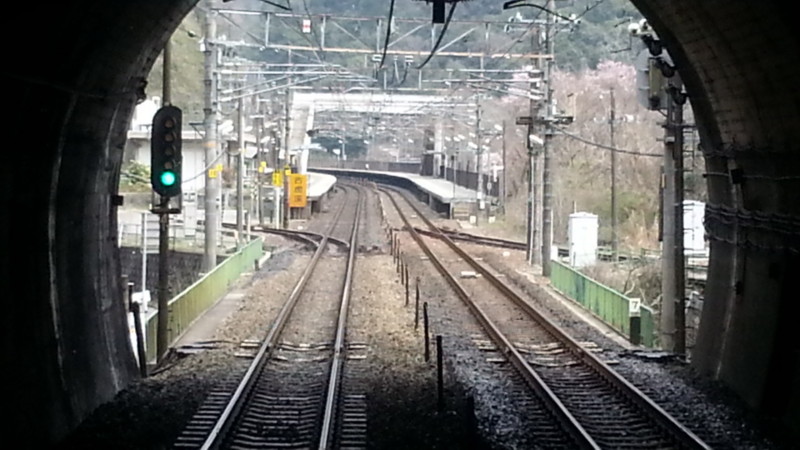 20160330_105701 中津川いき快速 - 古虎渓通過 1280-720