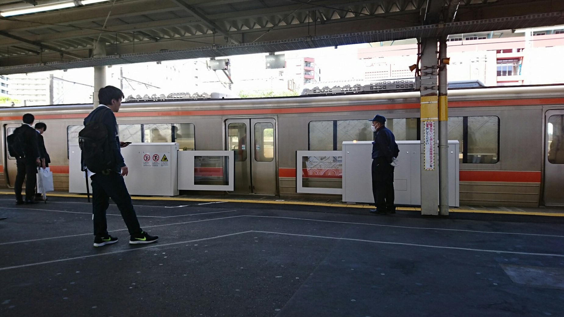 2018.4.18 名古屋 (26) 金山 - ホームドア 1850-1040