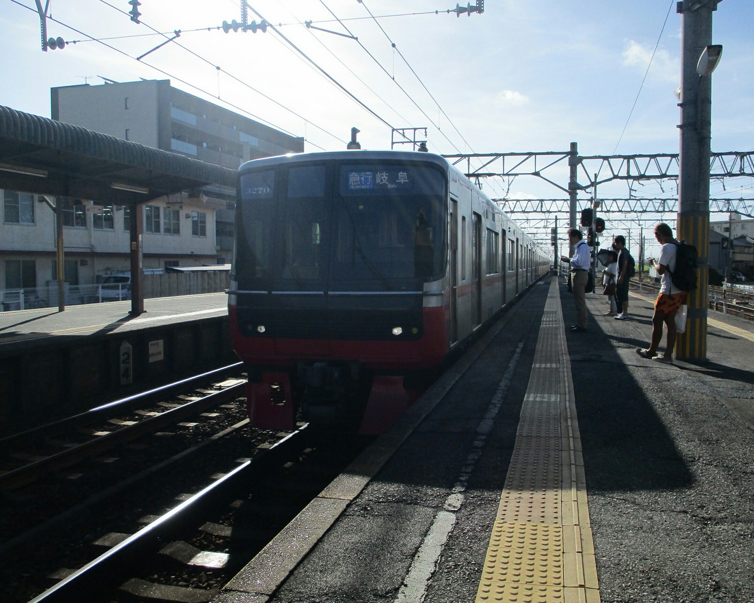 2018.8.25 (4) しんあんじょう - 岐阜いき急行（まえ） 1500-1200